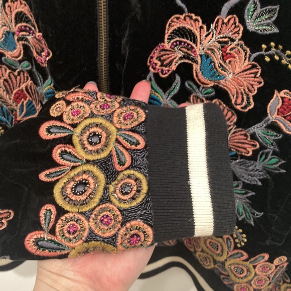 Anthropologie✨🌿floral embroidered bomber jacket - Picture 5 of 7